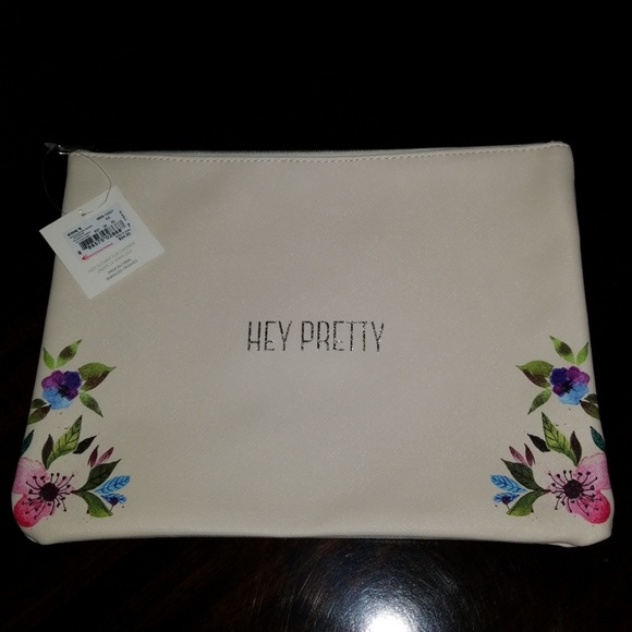 ❌SOLD❌ Lipgloss Bundle - Picture 2 of 8